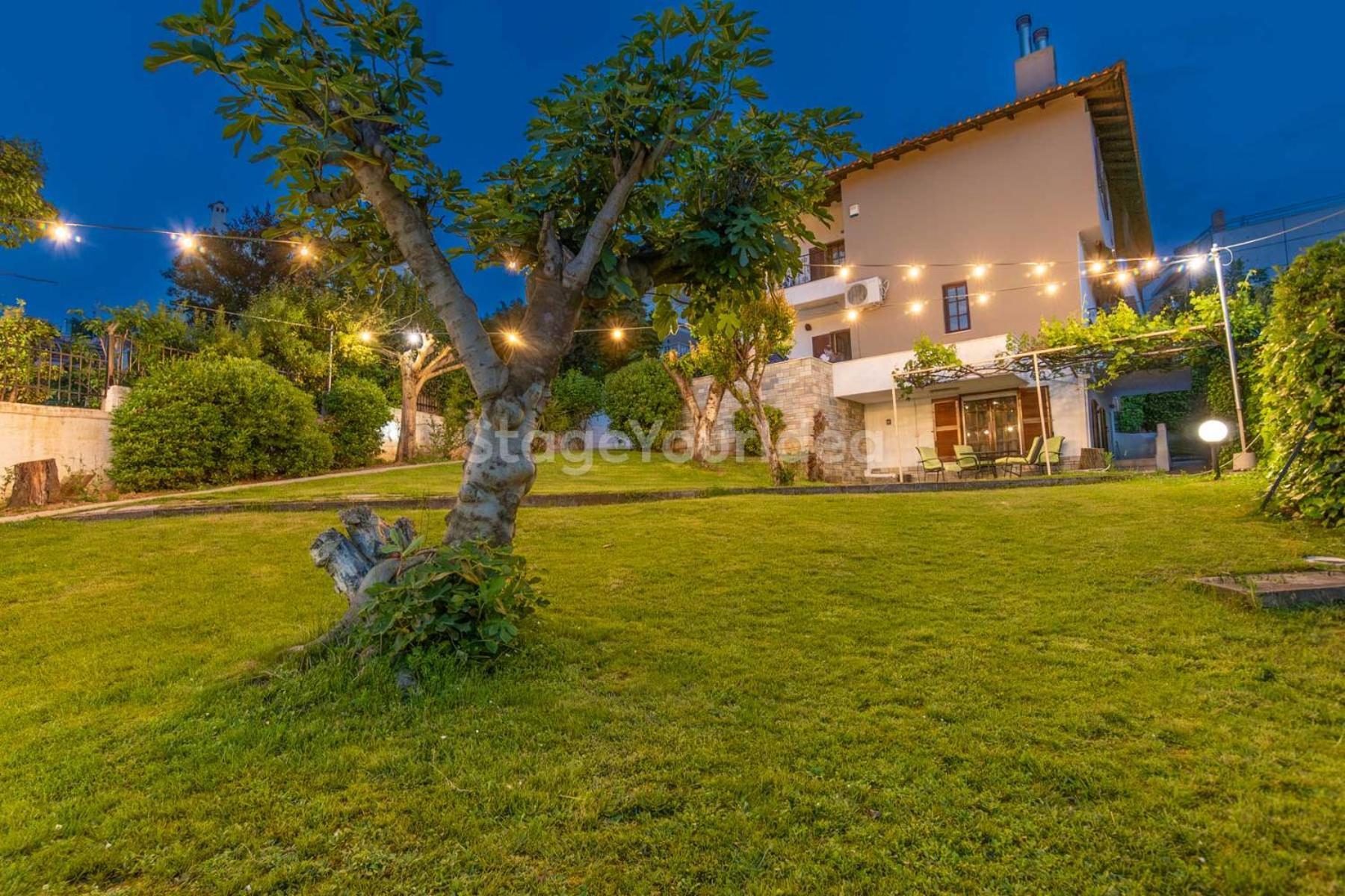 Vila τraditional Fully Detached On A Luxurious Hillock Of With Its Own Garden Also For Family & Wedding Gatherings For 10 To 25 People Only 15 Minutes From Airport *