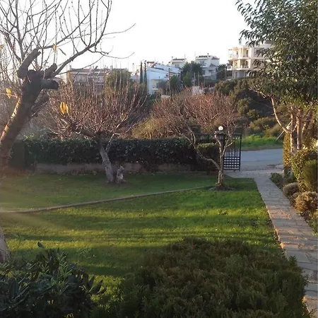 Villa Hillock: Traditional Luxury with Garden for Gatherings Thessaloniki Exterior photo