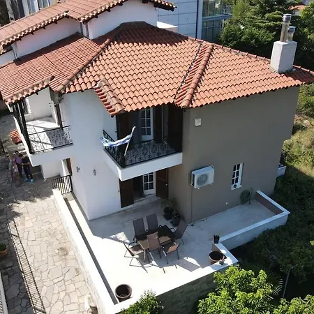 Villa Hillock: Traditional Luxury with Garden for Gatherings Thessaloniki Exterior photo