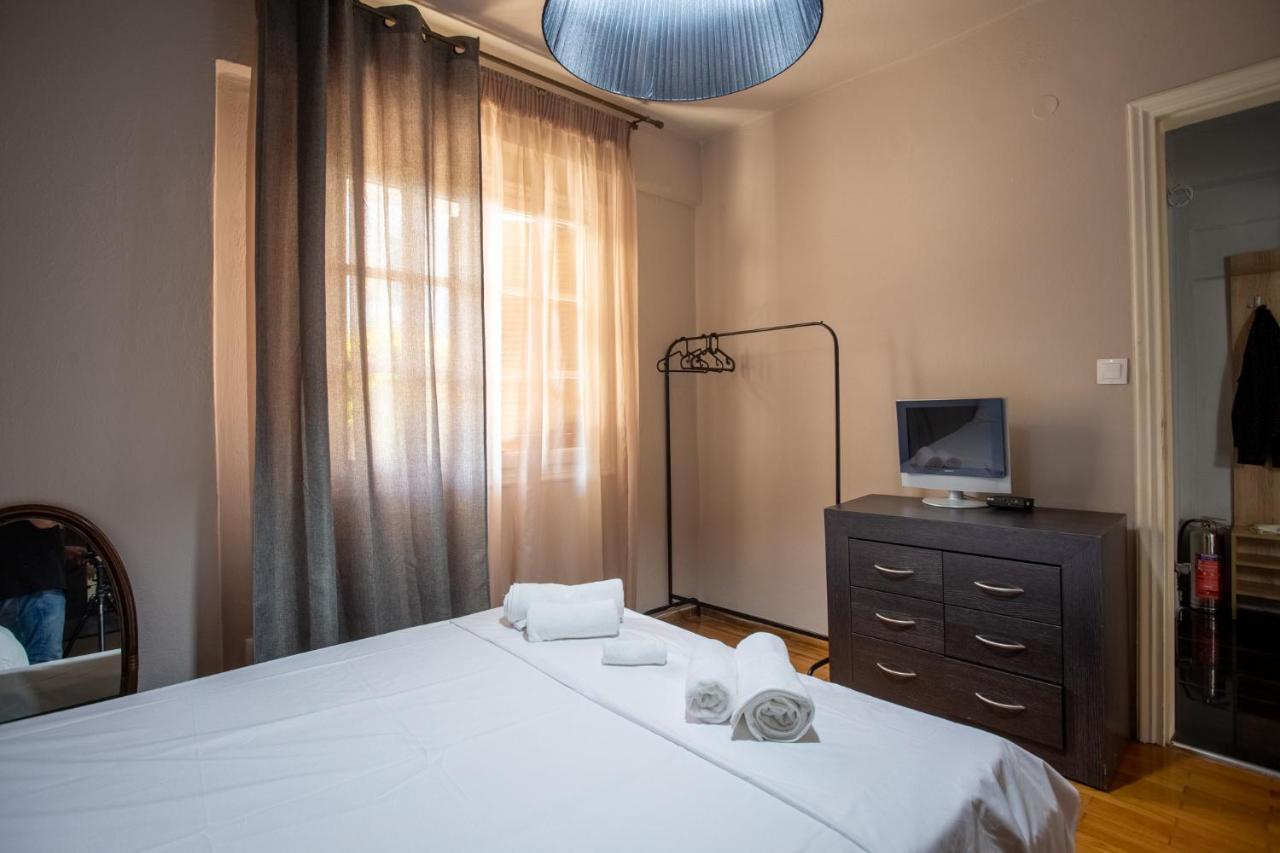 Hillock: Traditional Luxury With Garden For Gatherings Thessaloniki