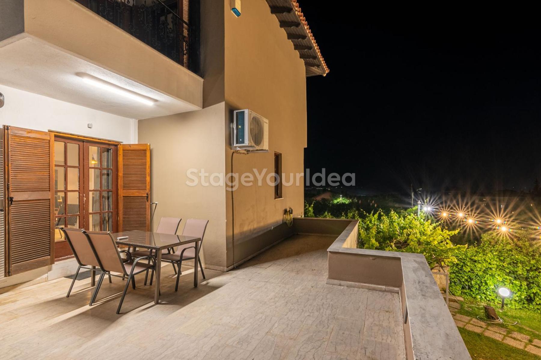 Villa Hillock: Traditional Luxury With Garden For Gatherings Thessaloniki